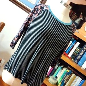 💕Maurice's black stripe shirt 3/4 sleeve